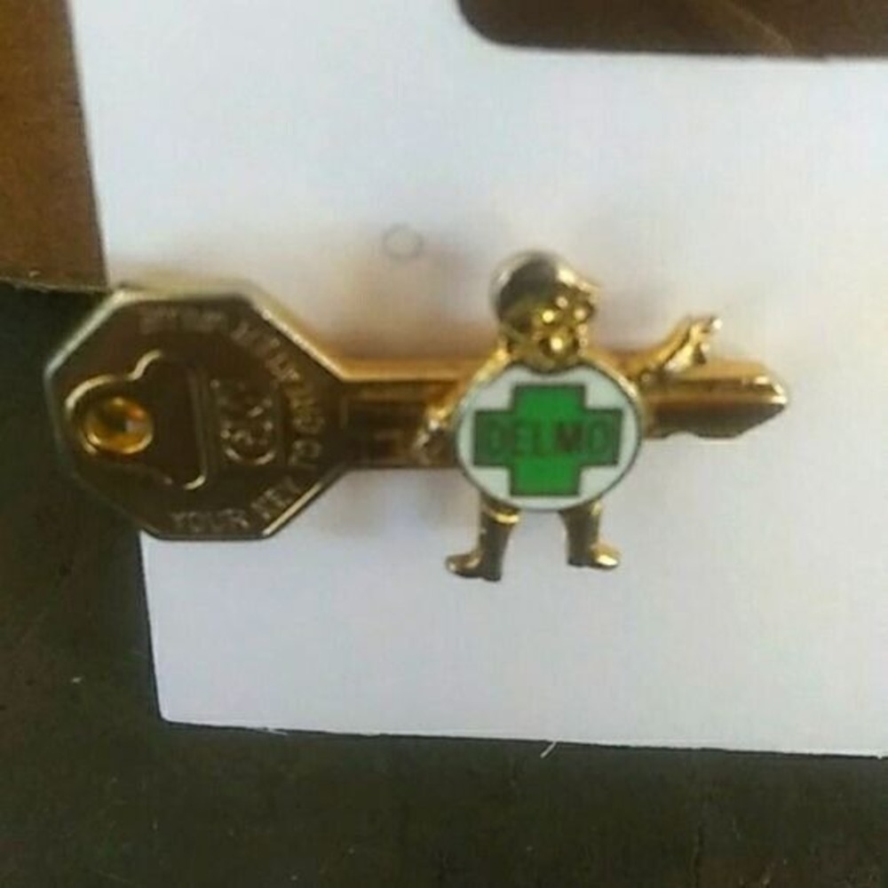 Vintage GM Delmo Key‎ Tie Bar